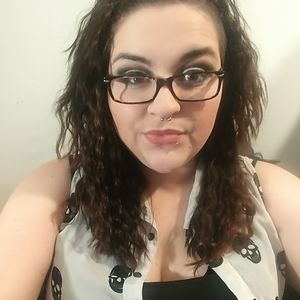 Meet your Posher, Alli